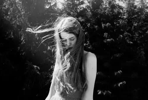 别来插手别人的人生,为何我自己的人生会让别人插手