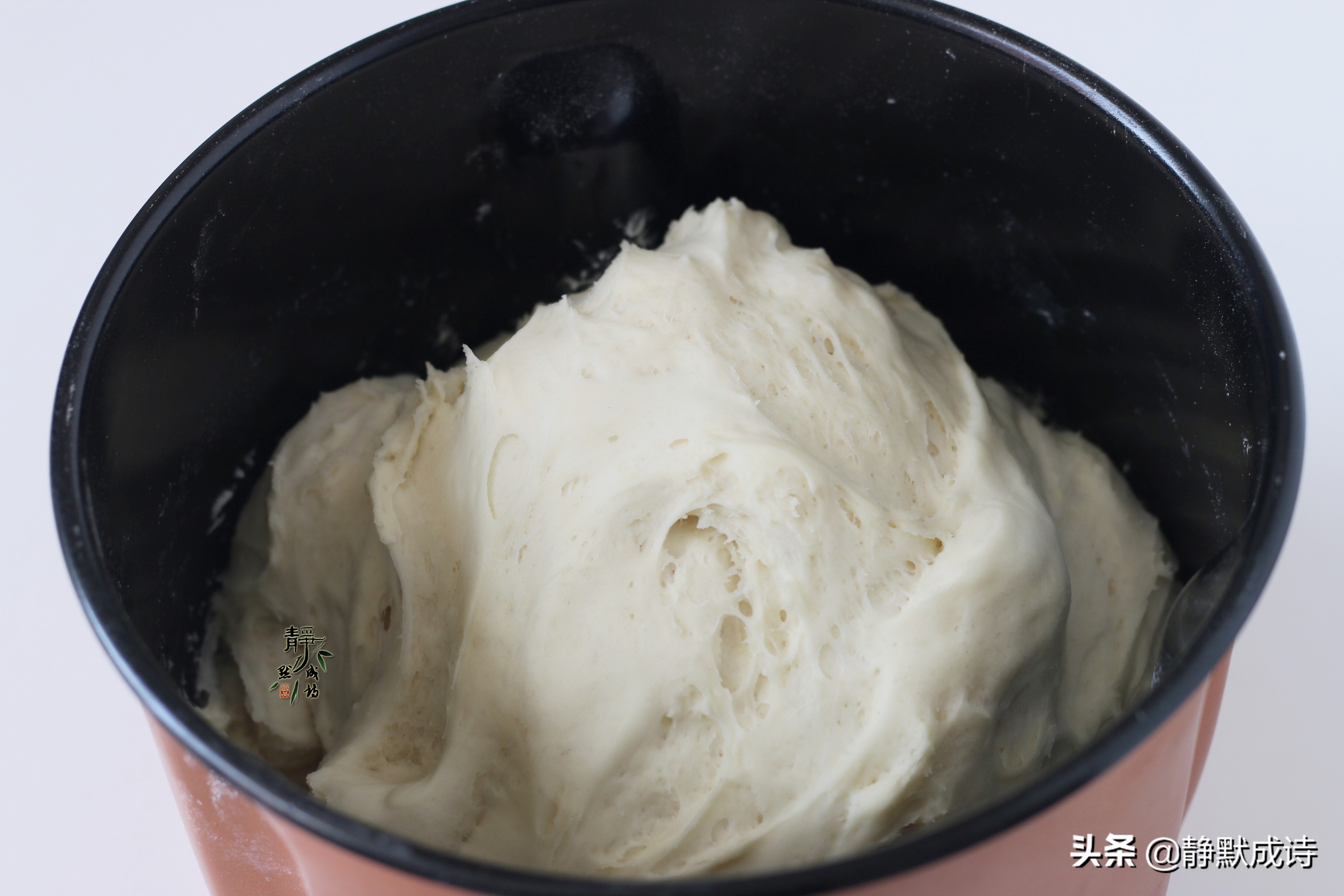 馒头怎么做才松软好吃视频教程,馒头如何做更好吃一招告诉你