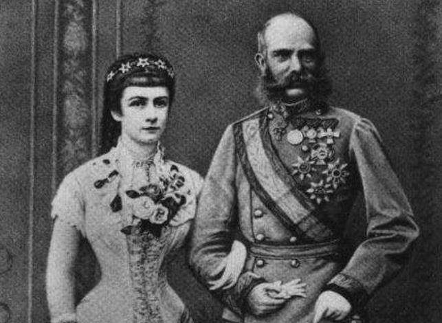 茜茜公主美容养生,茜茜公主美容图片