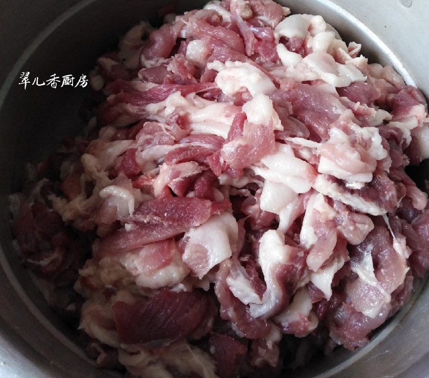 广式腊肠的配料和做法怎样更入味,正宗广味腊肠的配方