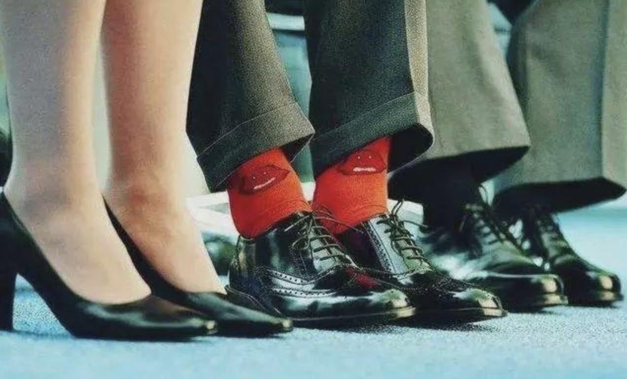 单鞋皮鞋脏了怎么清洁,皮鞋污渍清洗方法