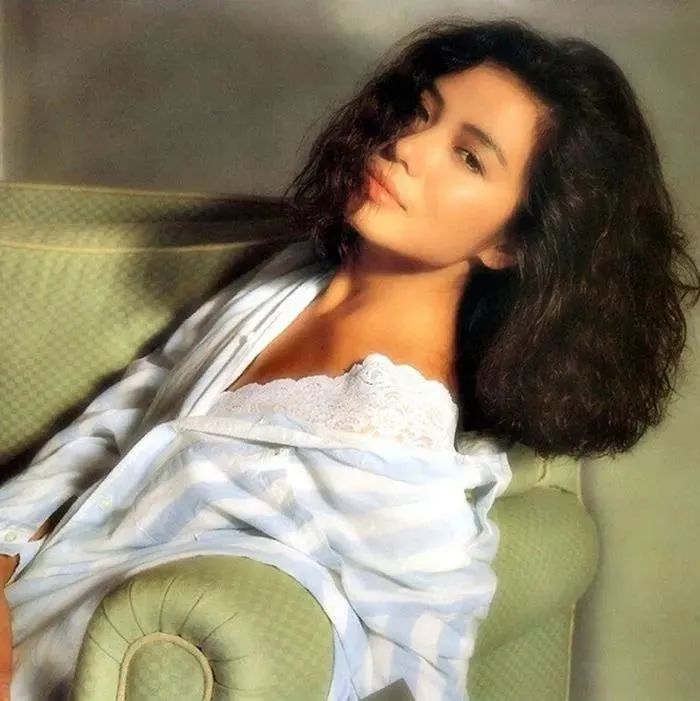 52岁邱淑贞近照曝光,51岁邱淑贞素颜照片