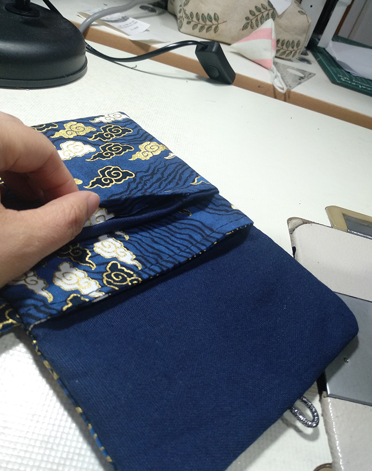 双层卫生巾收纳包制作,卫生巾收纳小包哪种无臭味