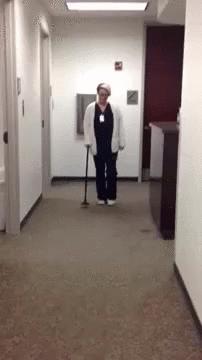 小腿腓骨骨折保守治疗多久能走路,小腿骨折保守治疗多久能恢复正常