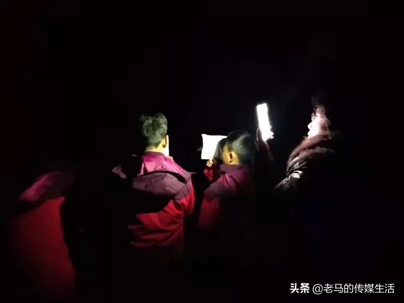 清华园实验学校靖远,清华园实验学校室内体育