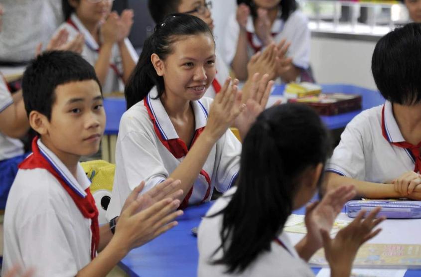 初二学生叛逆作为家长应如何管教,初二逆反难管暴躁怎么辅导学习