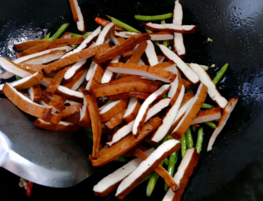 春天多吃这菜全家整年不生病,我家一年四季必备的素菜