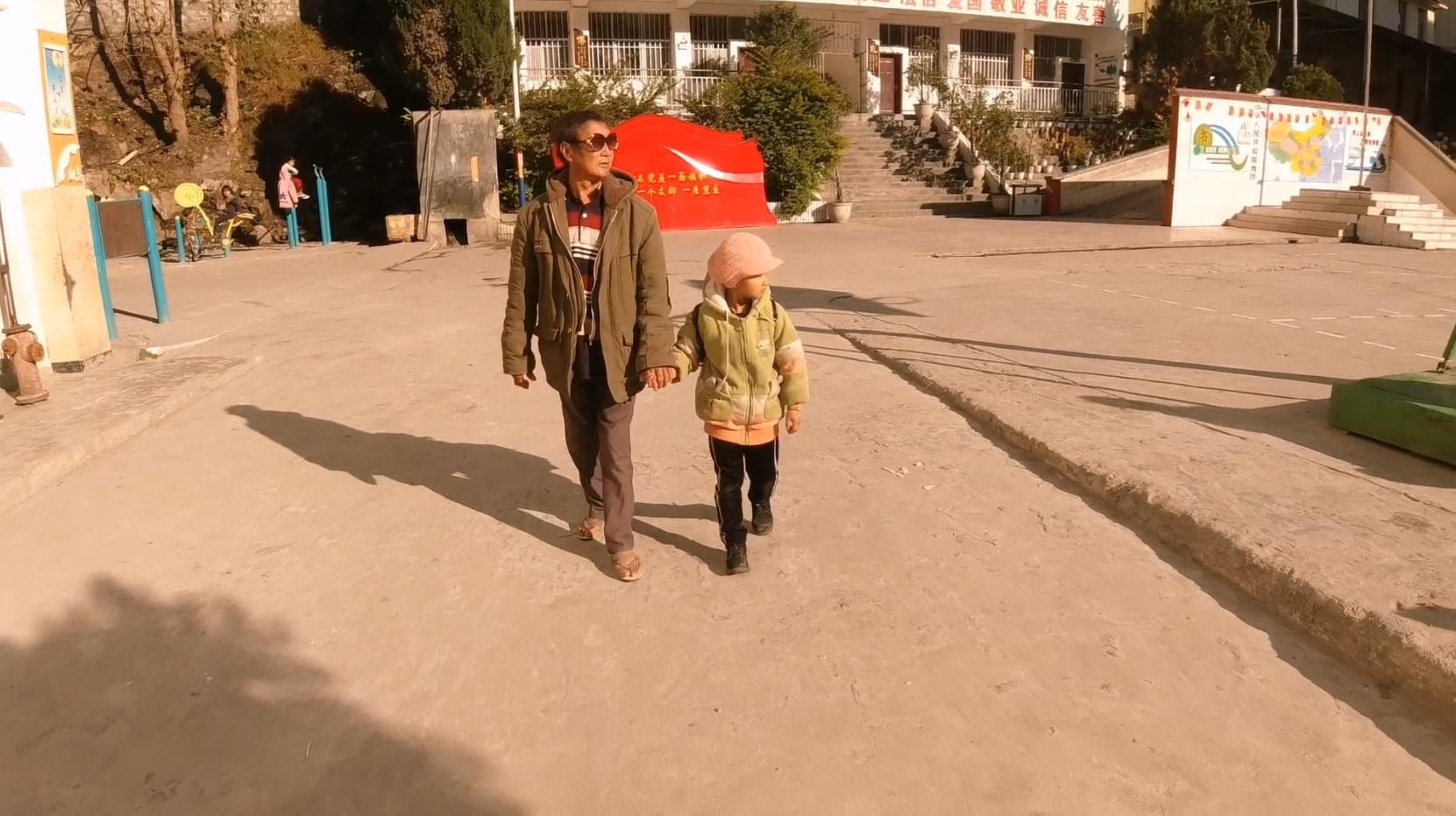 *藏西**之旅318返程，回去比来时的更有意义，走一段人生难忘的路