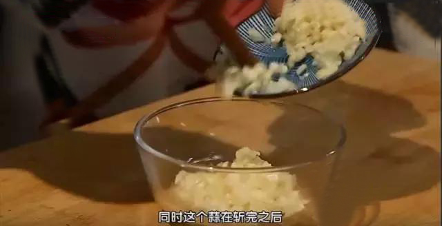 好吃到爆的自制火锅底料,在家里做火锅底料的最简单的方式