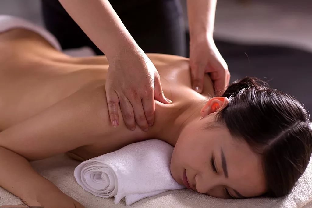 健脾祛湿化痰按摩什么穴位,按摩祛湿热的穴位在哪