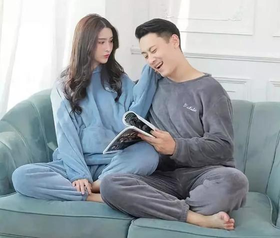 睡衣臃肿邋遢？扔掉换它！藏肉10斤，升温8度，在家穿又美又暖