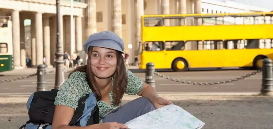 德国留学需要学习小语种么,高中去德国留学要什么条件