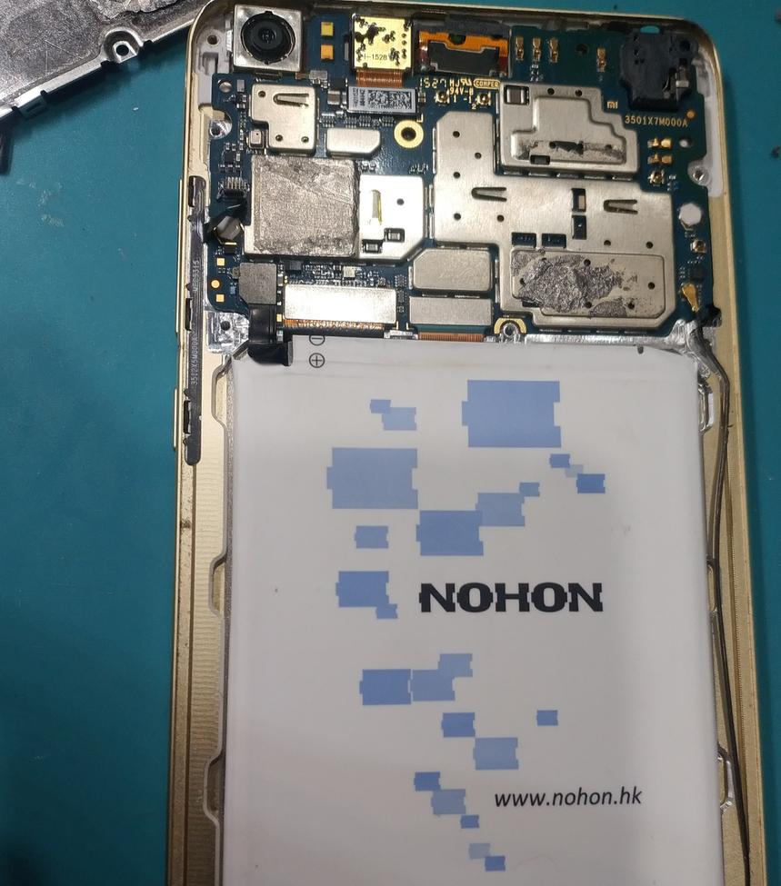 小米note2重摔之后没任何反应了,小米note11pro摔了黑屏