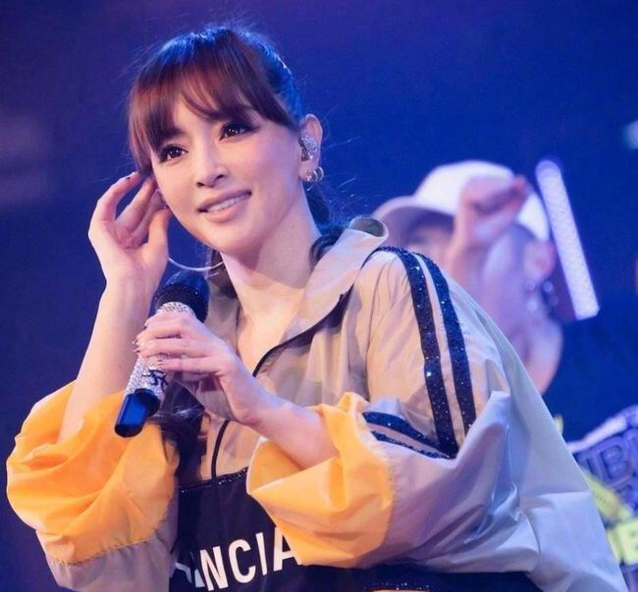 霍思燕怀孕胖到170斤照片,明星怀孕都胖了多少斤