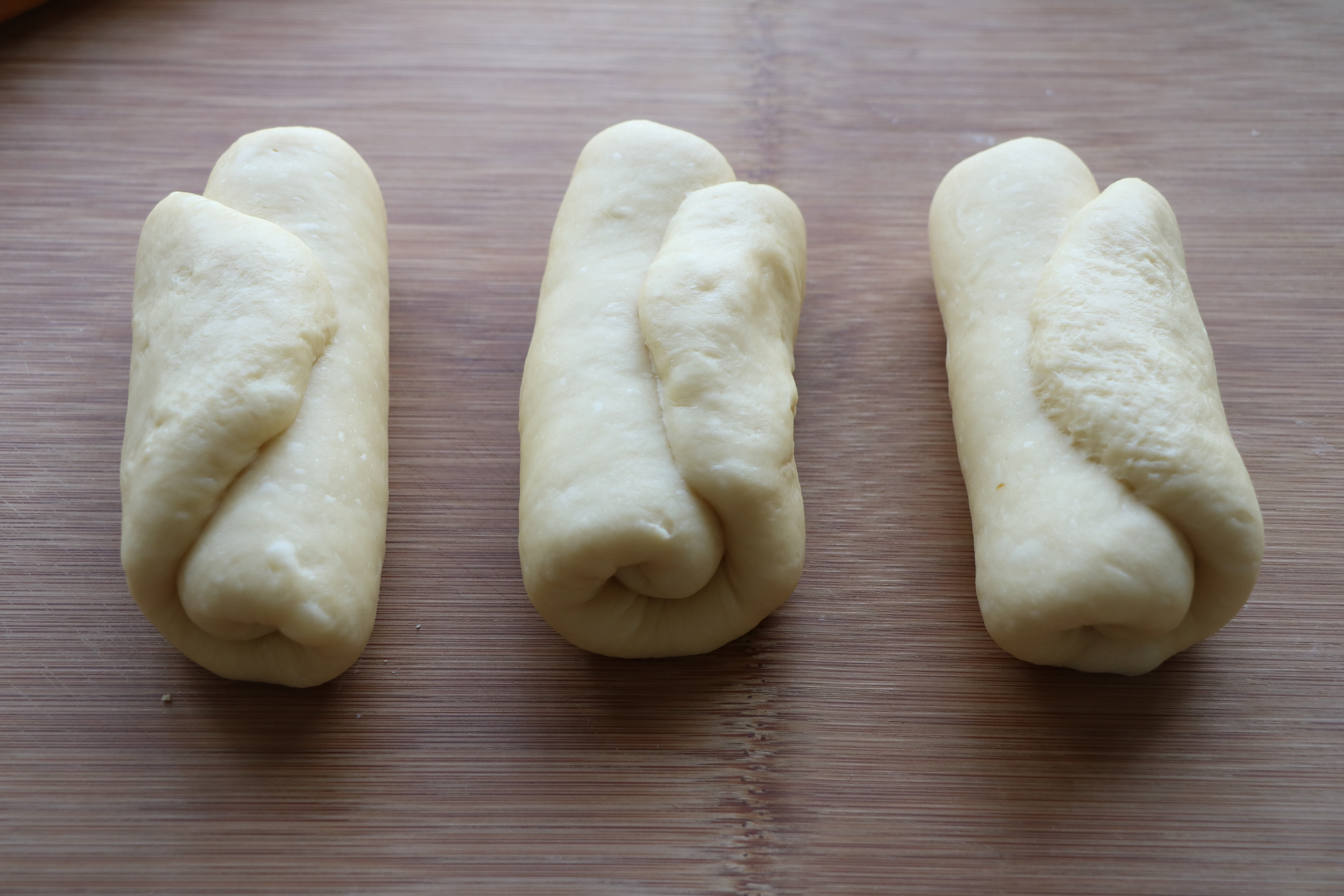 懒人做吐司的方法不用高筋面粉,吐司怎么做得脆无黄油