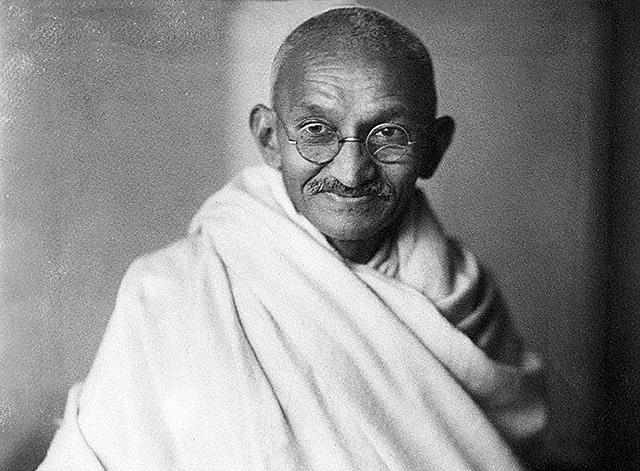 甘地之后，再无甘地，被撕裂的印度也再没愈合过