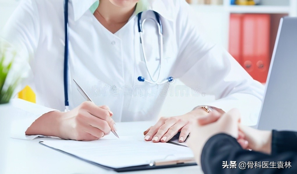 老人罗圈腿怎么治,中老年罗圈腿怎么回事