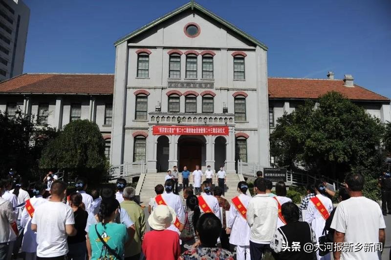 捐赠爱心公益100万,救助大病患者博爱基金暖人心