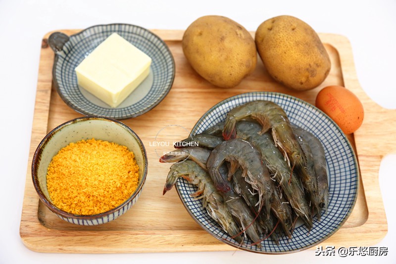 油炸酥脆土豆,土豆这样做怪不得孩子还想吃