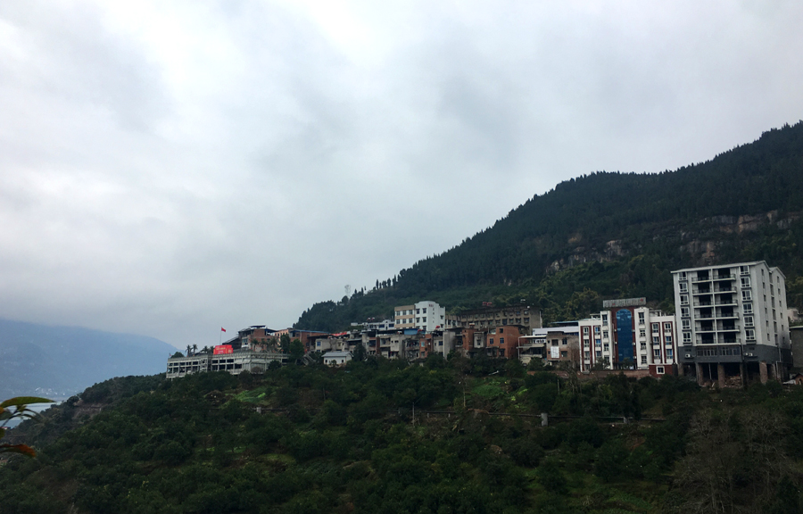 万州大周小周在长江北边还是南边,万州大周