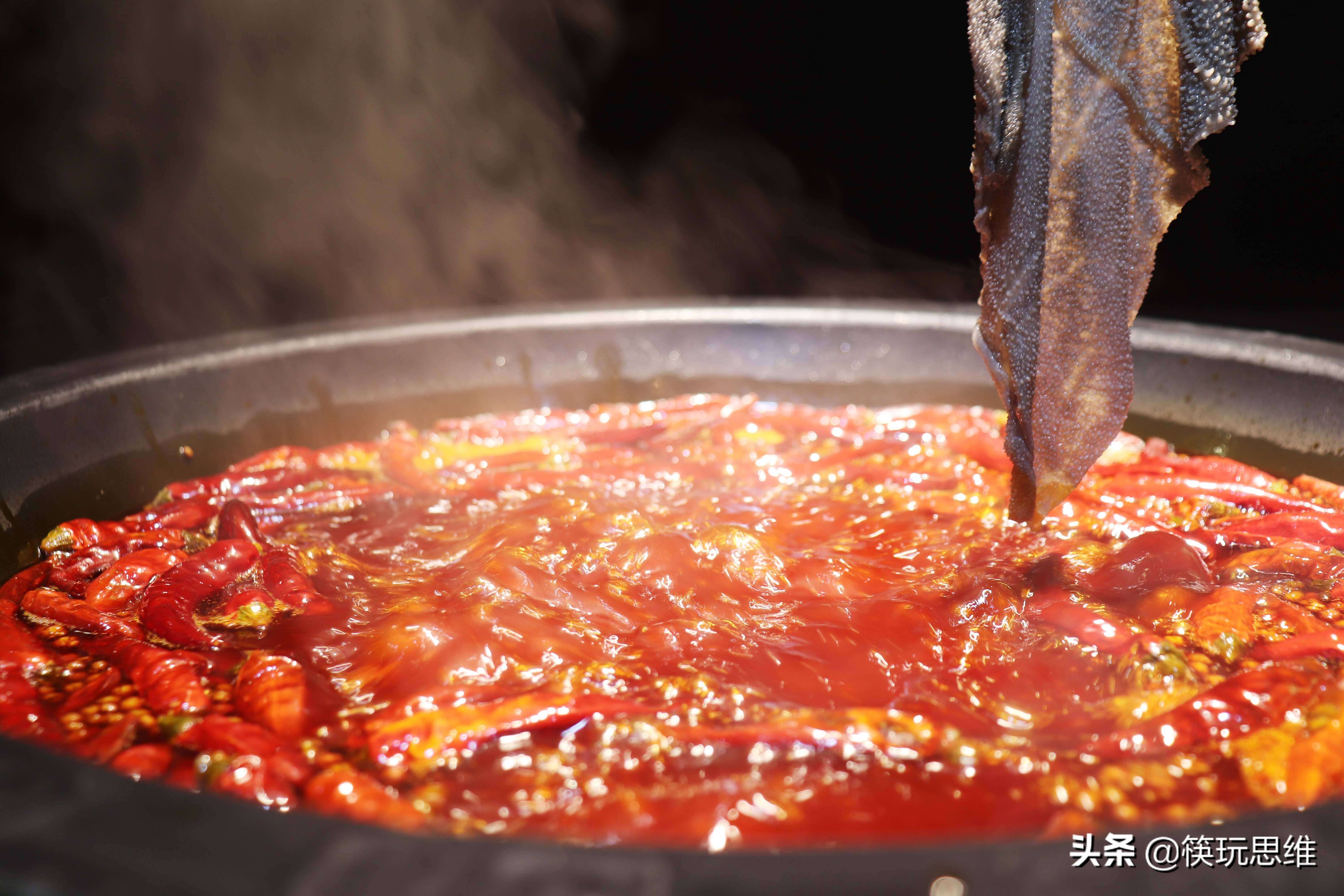 火锅老油回收后怎么处理更香,老油火锅的老油能用吗