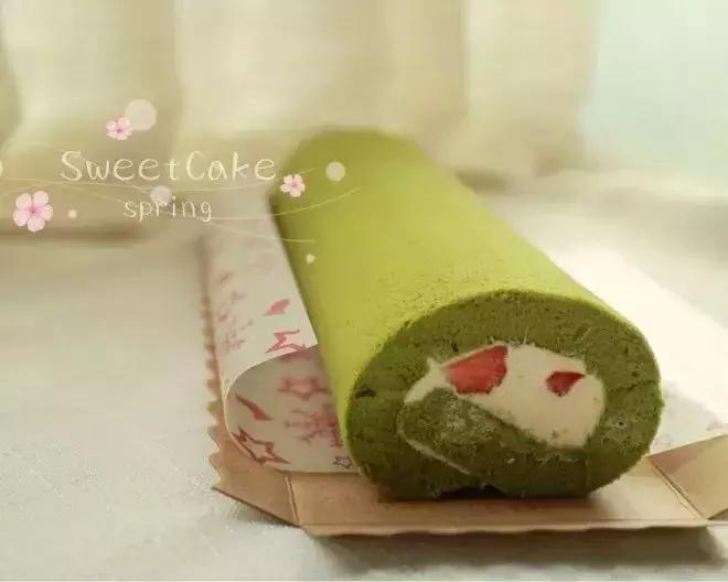 蛋糕卷不开裂的做法,蛋糕卷不开裂的技巧有哪些