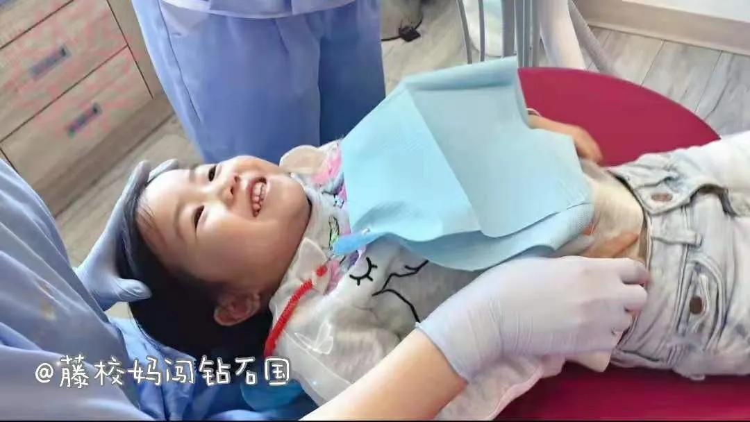 姚晨的牙齿怎么回事,姚晨育儿全过程