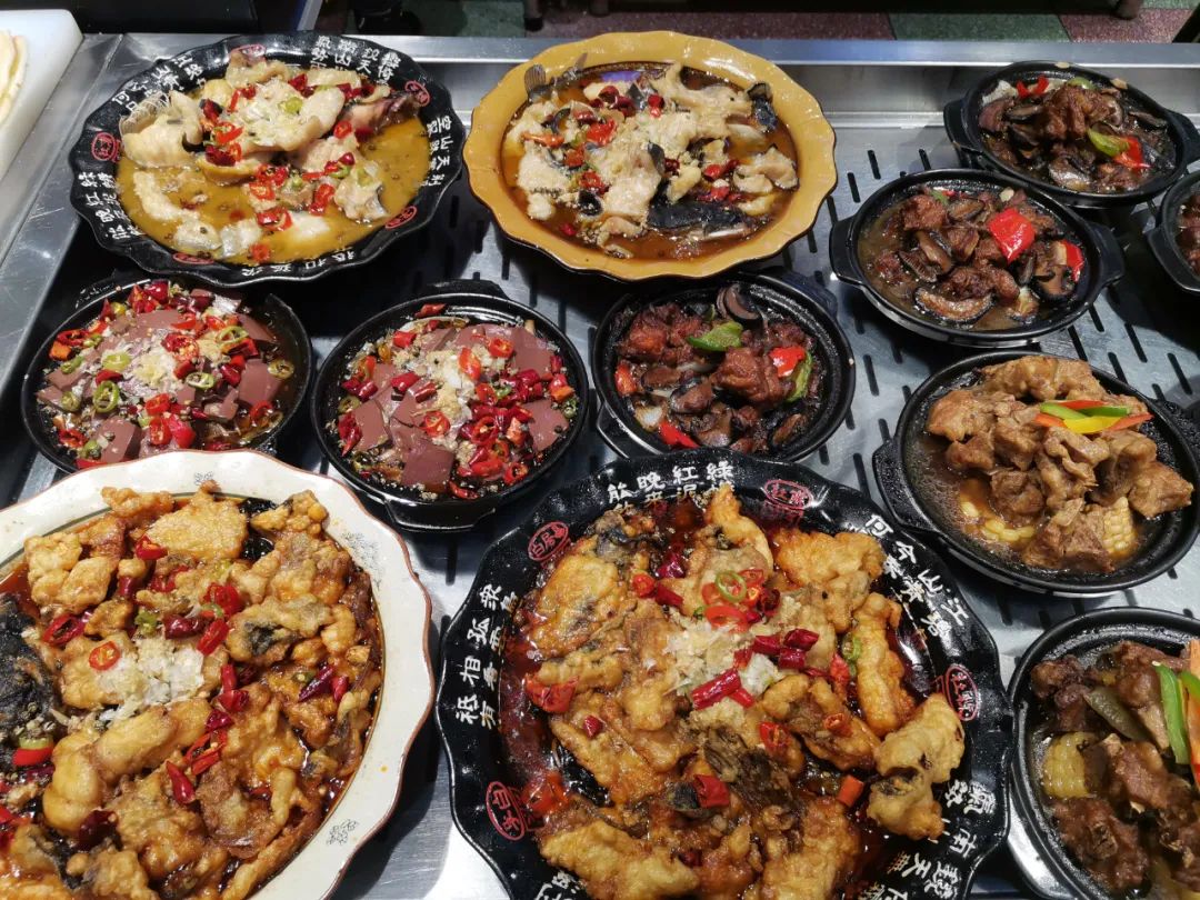 柜台式销售，经典级单品：美食林30年老店背后的情怀与底蕴