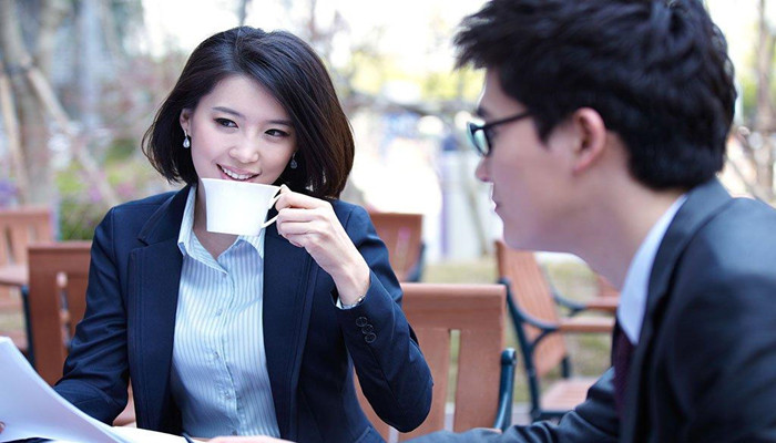 职场女人需要每天化妆吗,女性化妆是职场礼仪吗