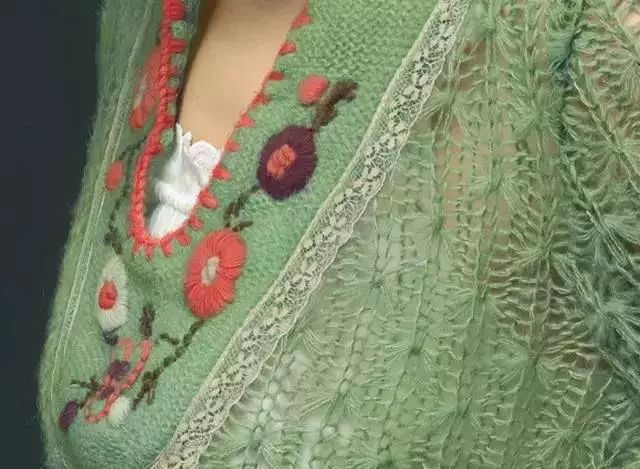 冷军——画破发动机，横的卖198万竖的1897万，放大10倍来看