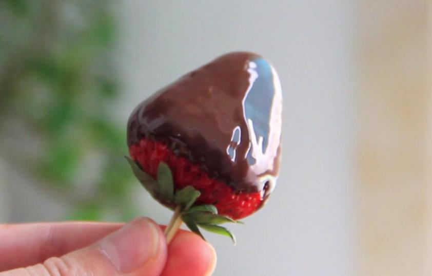 美食｜谁说甜品都很贵？8款高颜值低成本草莓甜品，一学就会