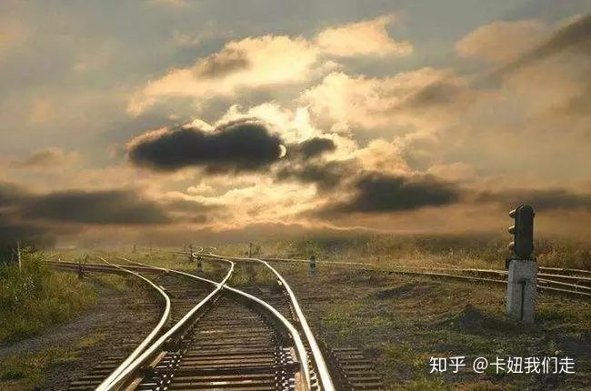 通过信用卡如何实现买房买车,一“迷局”人们为什么要办信用卡？