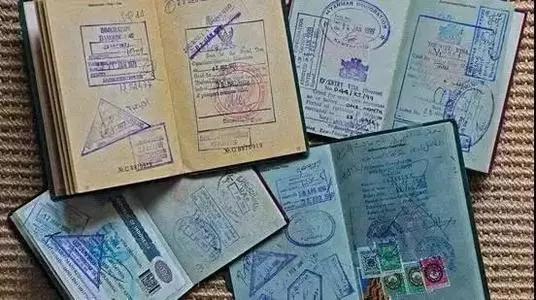 在国外护照身份证全部丢了怎么办,身在国外护照到期了怎么办