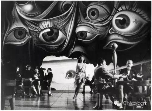 活在梦境的现实世界