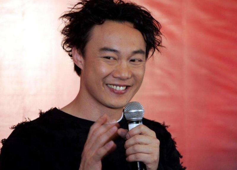 1个小时花81万！被骂“长得丑还败家”，凭什么让陈奕迅宠了23年?
