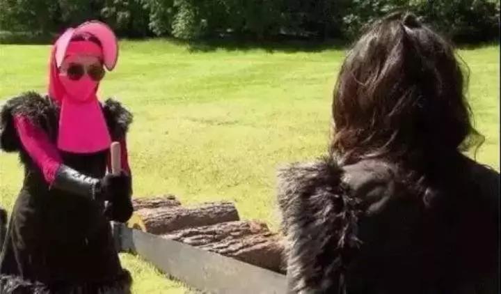 劳斯莱斯一把伞10万元,劳斯莱斯十万元的伞