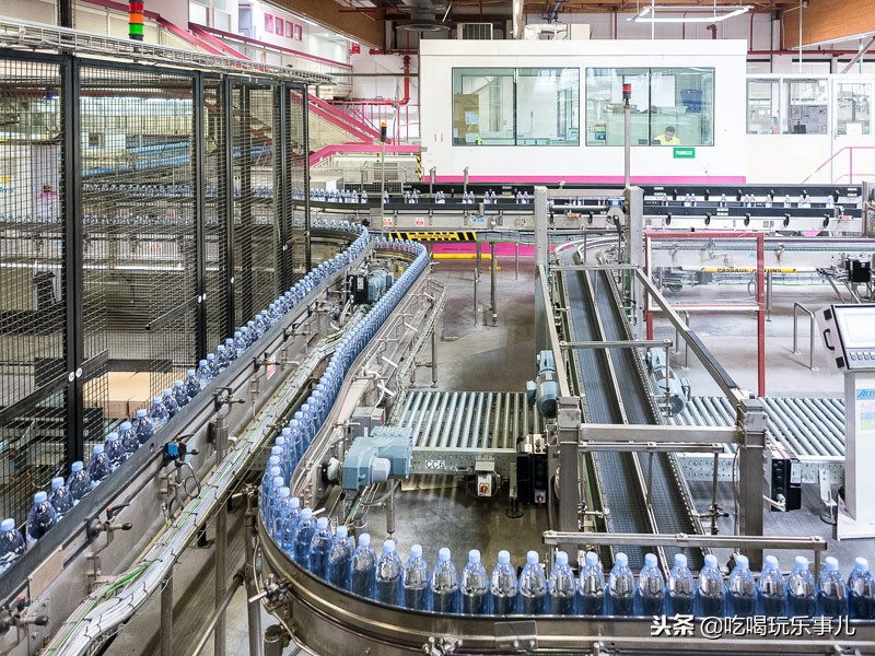 依云矿泉水口感差不多的,依云矿泉水一瓶