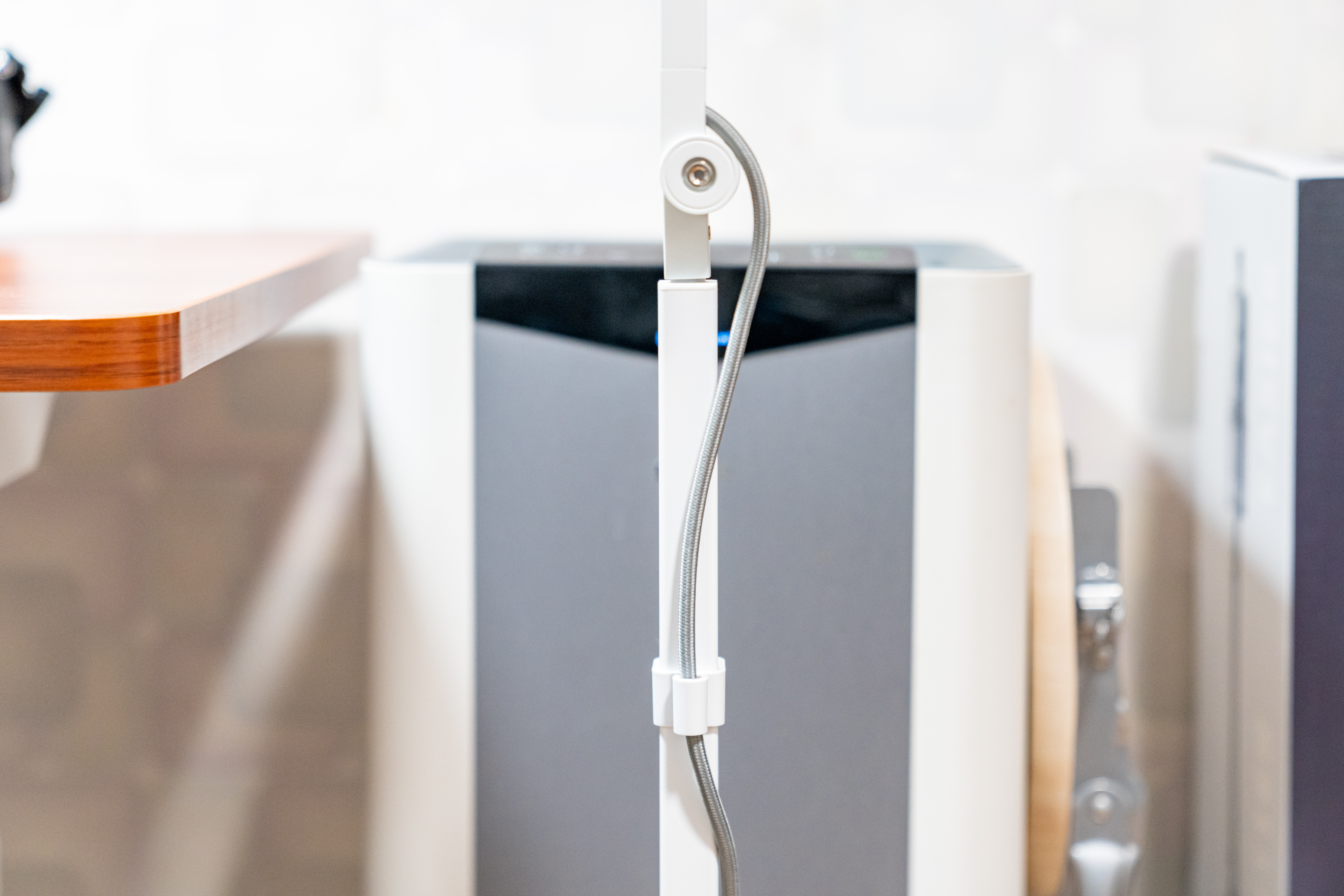 打造理想的居家办公环境：乐歌升降桌/台+明基灯具晒单