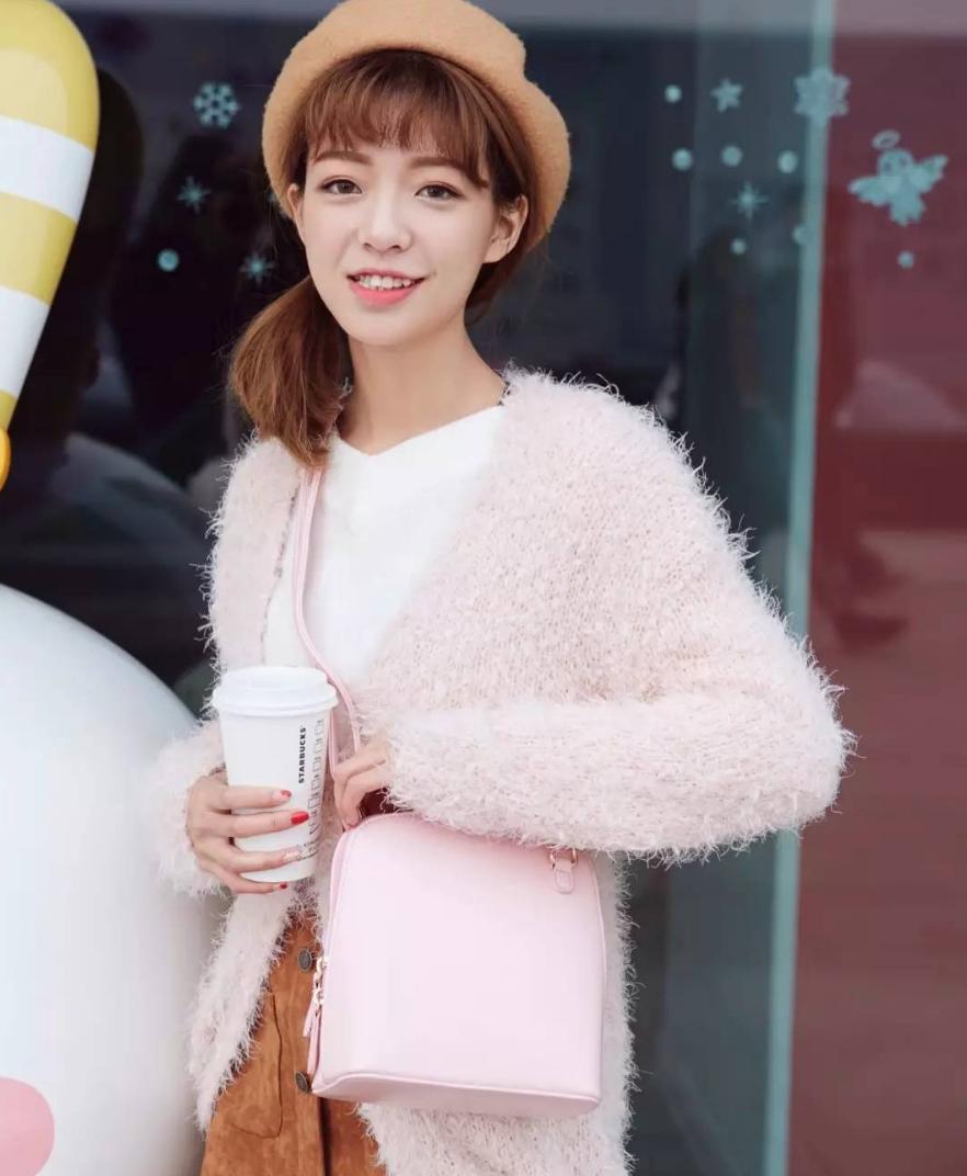 冬季穿毛衣的小技巧你知道几个,女人冬装毛衣显瘦