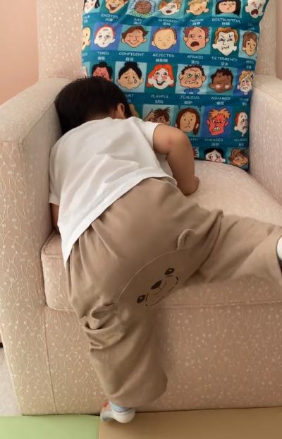 章子怡二胎儿子长大了图文,章子怡二胎宝宝叫什么