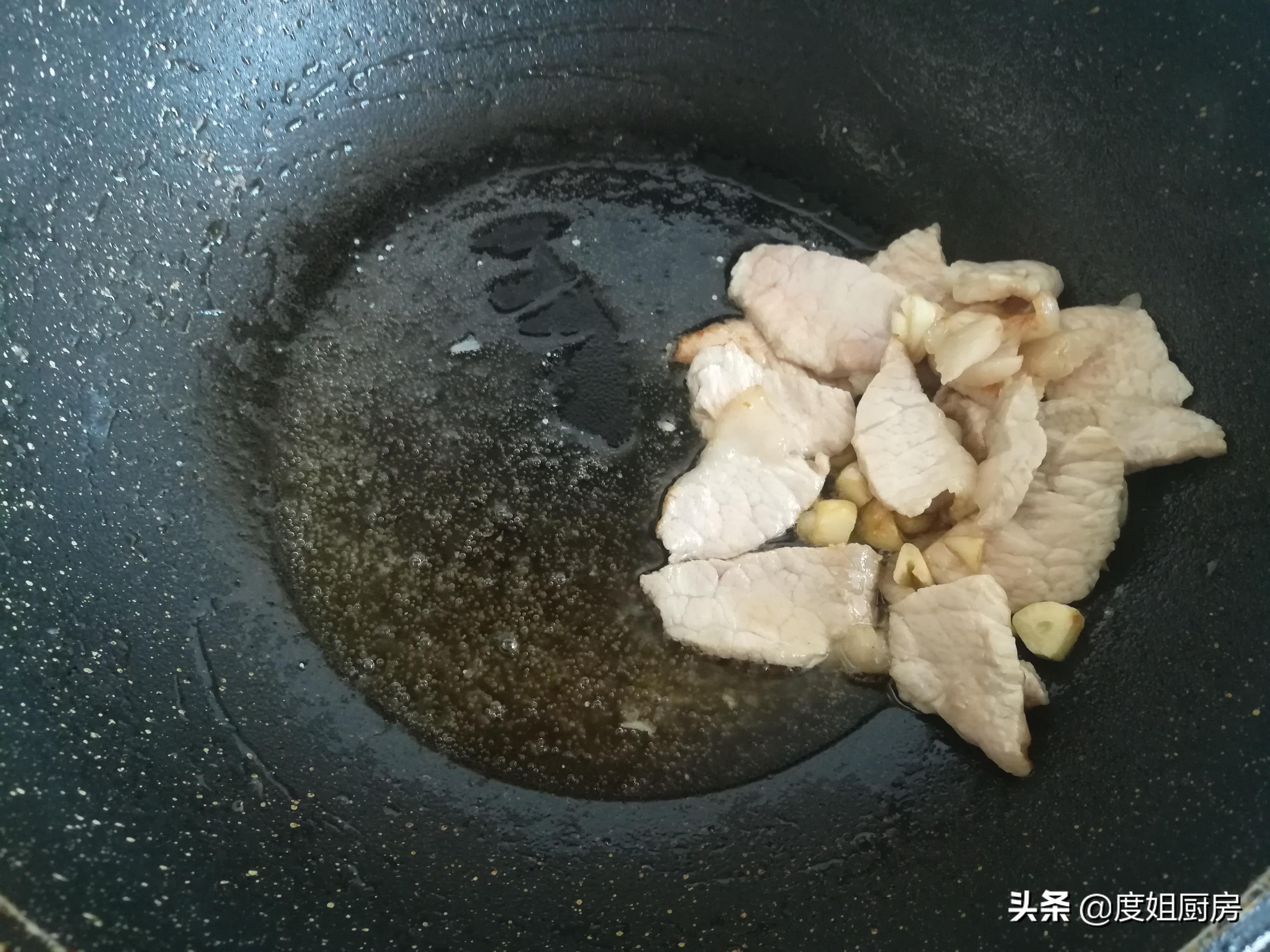 怎样做才能让锅不粘,怎么让锅炒菜不粘锅底