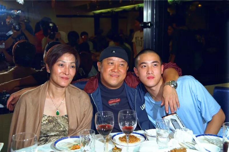 曾志伟拍过的足球电影,曾志伟足球视频