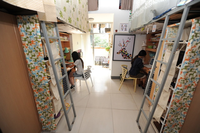 如何有效的利用宿舍空间,宿舍空间太小东西应该放哪里呢