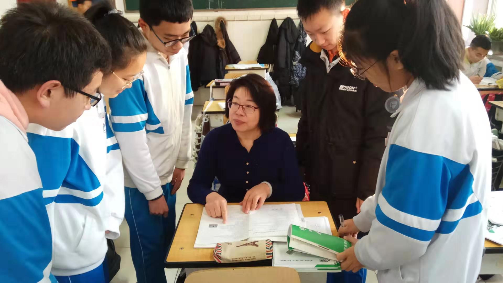 北京通州六中教师王桂芳入选北京市中小学学生爱好的班主任