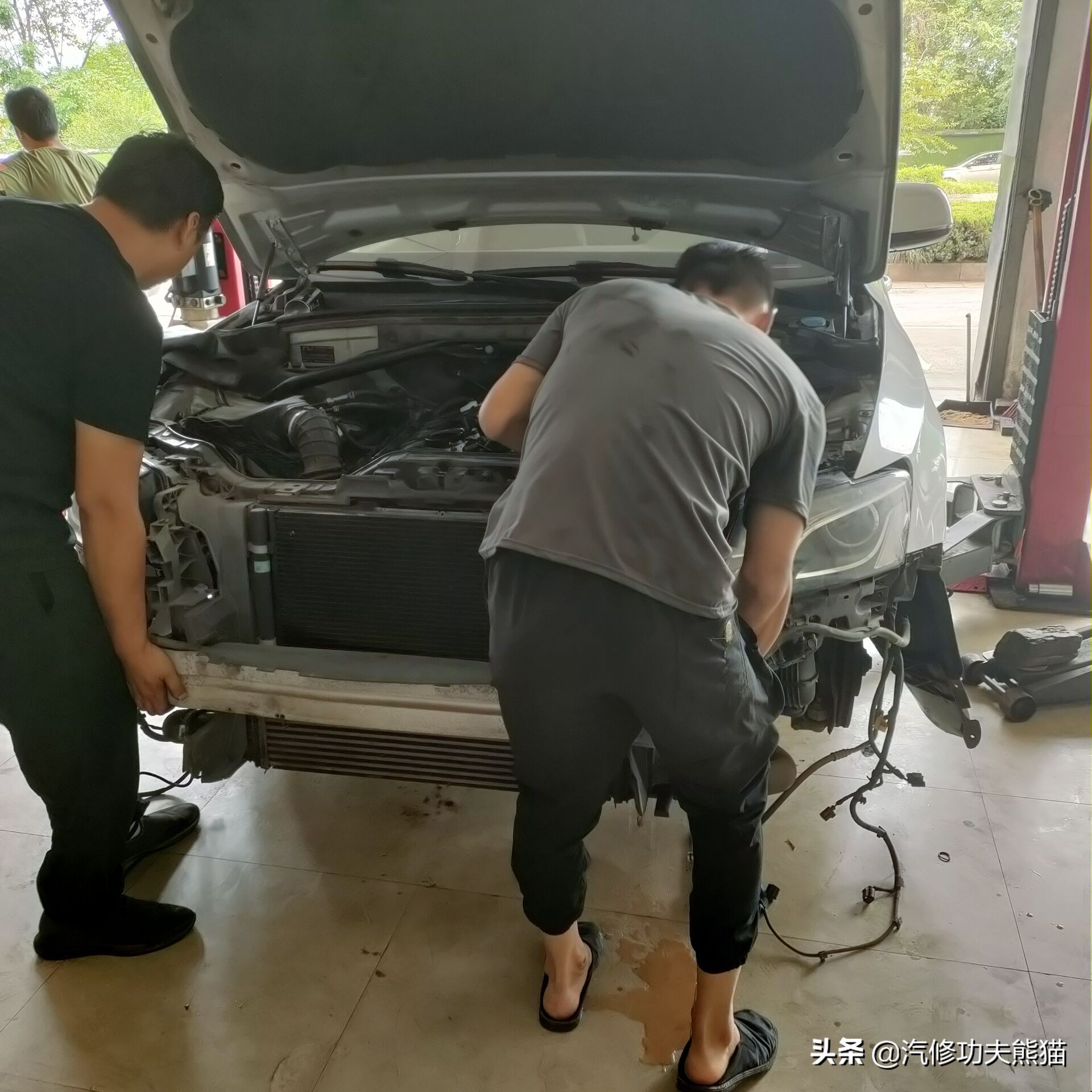 奥迪q5烧机油值不值得买,2015款奥迪q5舒适型烧机油