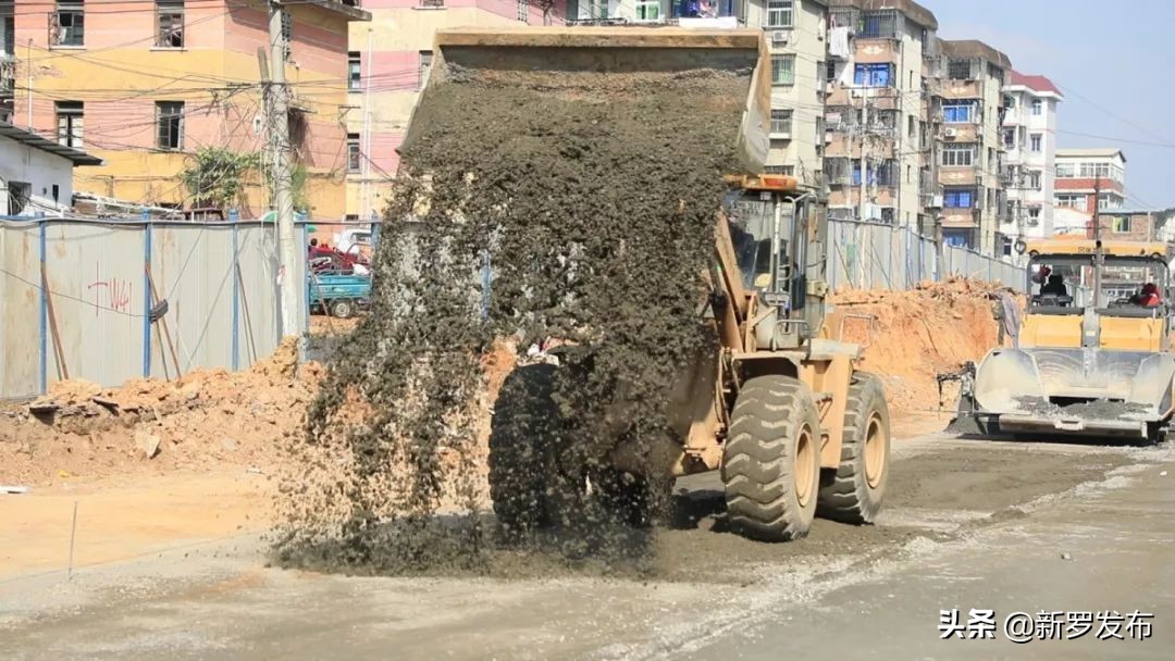 群众新盼望推进民生工程建设,华龙区旧小区改造
