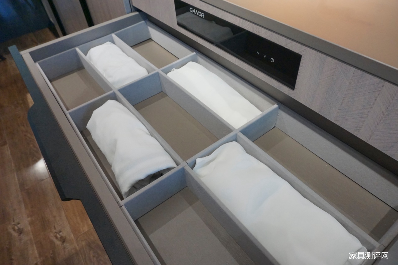 鑾辫尩鑹炬牸瀹跺叿鍥剧墖,鑾辫尩鑹炬牸鏁翠綋瀹跺叿