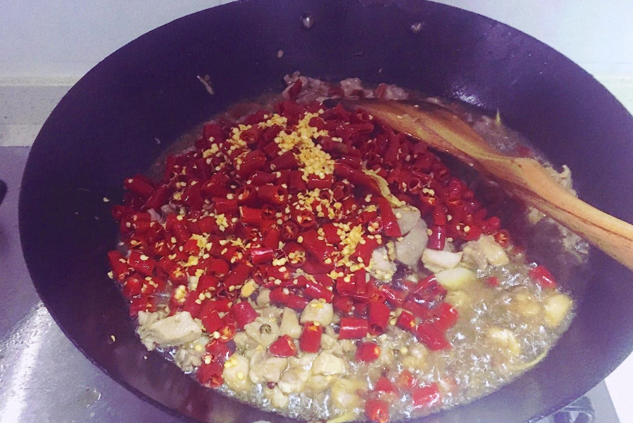 美味自贡冷吃兔秘方视频,自贡特色美食冷吃兔的做法