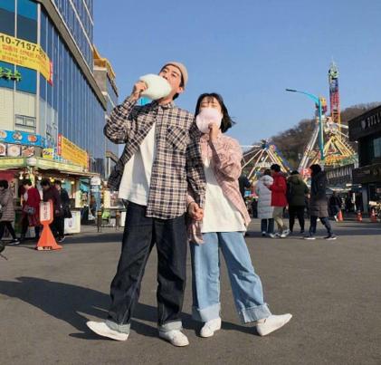 一对很火韩国情侣的日常,韩国很火的一对情侣写真照