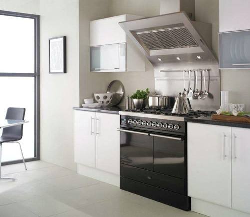 厨房烟机吸顶好还是侧顶好,厨房烟机选顶吸还是侧吸